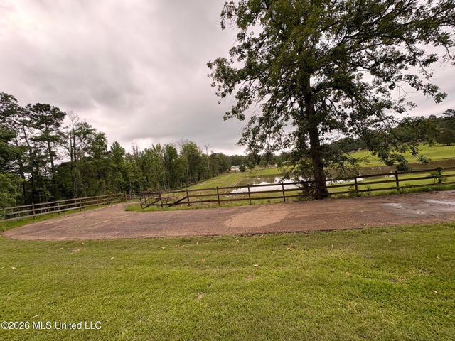 100 Chance Cove, Brandon, MS 39047