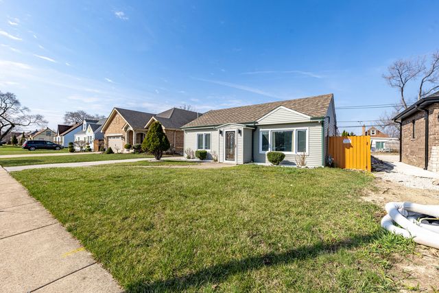 7740 Laramie Avenue, Burbank, IL 60459