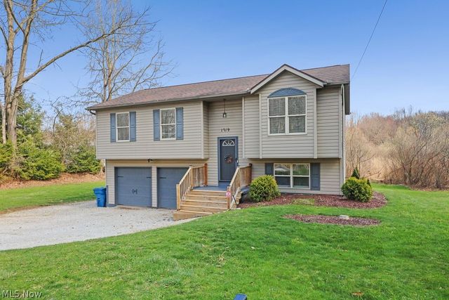 1719 Wilson Road, Akron, OH 44312