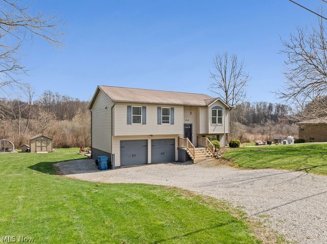 1719 Wilson Road, Akron, OH 44312