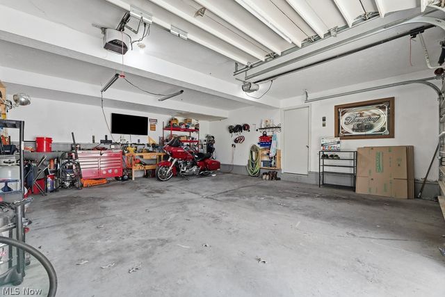 1719 Wilson Road, Akron, OH 44312