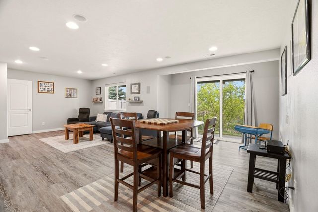 1807 S Canyon Woods Ln, Spokane, WA 99224