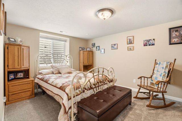 1807 S Canyon Woods Ln, Spokane, WA 99224