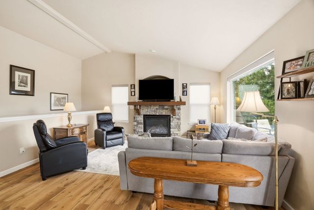 1807 S Canyon Woods Ln, Spokane, WA 99224