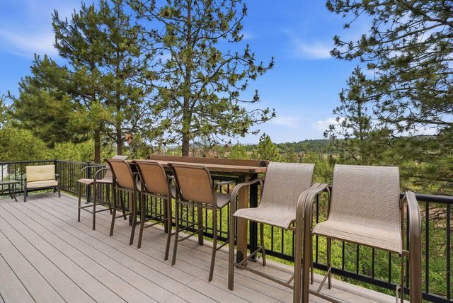 1807 S Canyon Woods Ln, Spokane, WA 99224