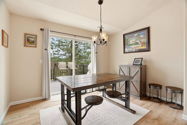 1807 S Canyon Woods Ln, Spokane, WA 99224