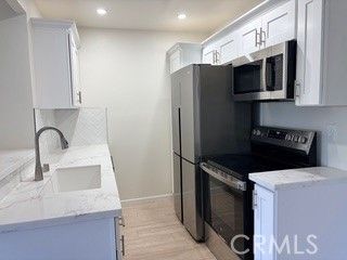 8163 Redlands, Playa Del Rey, CA 90293
