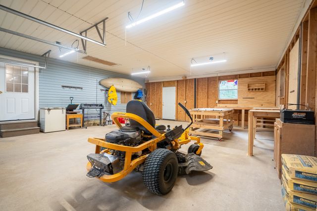 715 Springer Rd, Hohenwald, TN 38462