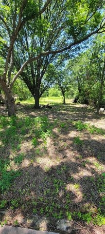 1302 Dr Martin Luther King Jr Boulevard, Waxahachie, TX 75165