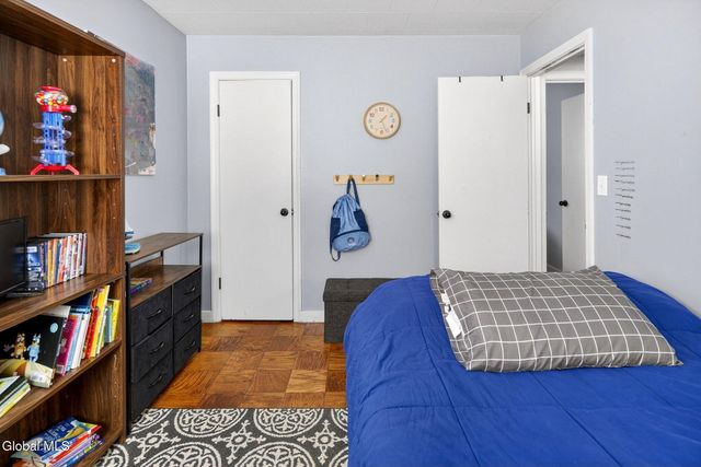 1 Zelenke Drive, North Greenbush, NY 12198