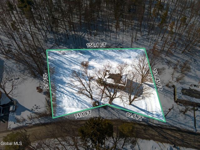 1 Zelenke Drive, North Greenbush, NY 12198