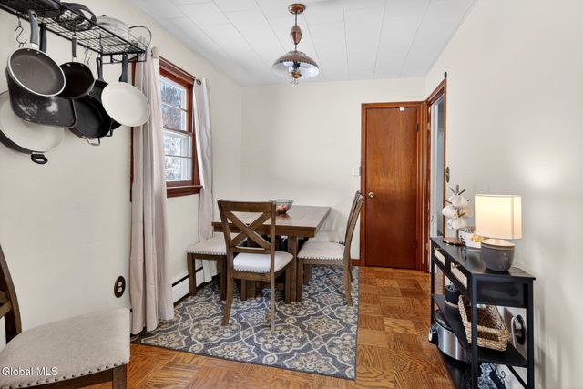 1 Zelenke Drive, North Greenbush, NY 12198