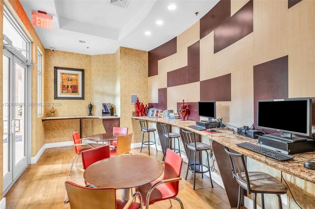 1830 Radius Dr 1001, Hollywood, FL 33020