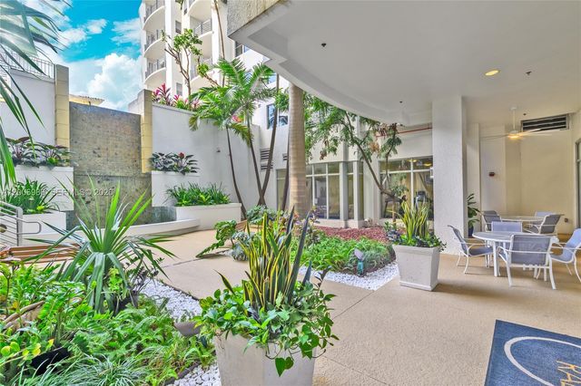 1830 Radius Dr 1001, Hollywood, FL 33020