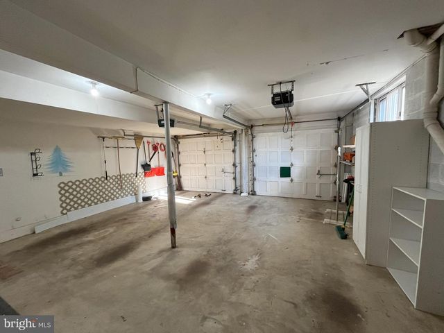 5179 MACOMB ST NW, Washington, DC 20016