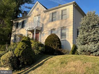 5179 MACOMB ST NW, Washington, DC 20016