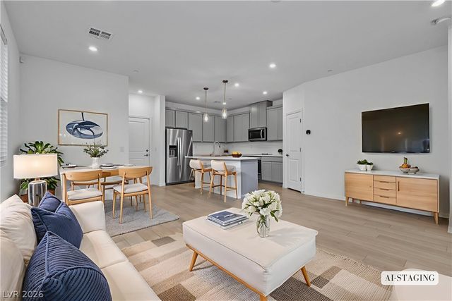 224 Wewatta Avenue, Henderson, NV 89011