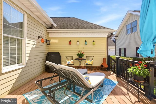 306 HART ALY, Newtown, PA 18940