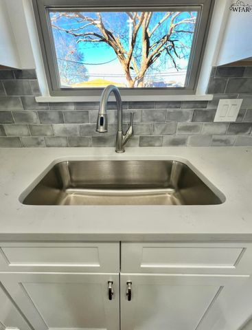 1616 ALDRICH AVENUE, Wichita Falls, TX 76302