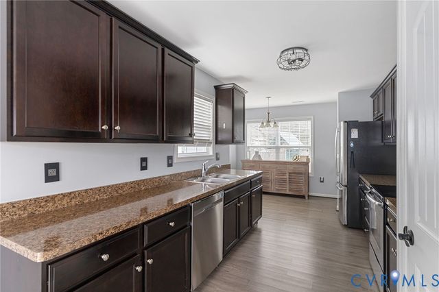 1213 River Shore Pl, Chester, VA 23836