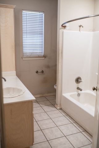 1601 Lacy Drive, Lipan, TX 76462