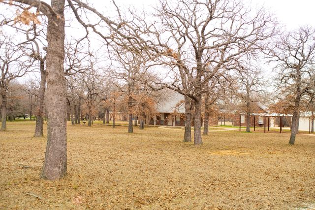 1601 Lacy Drive, Lipan, TX 76462