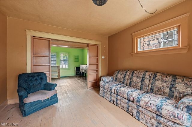 8006 Halle Avenue, Cleveland, OH 44102