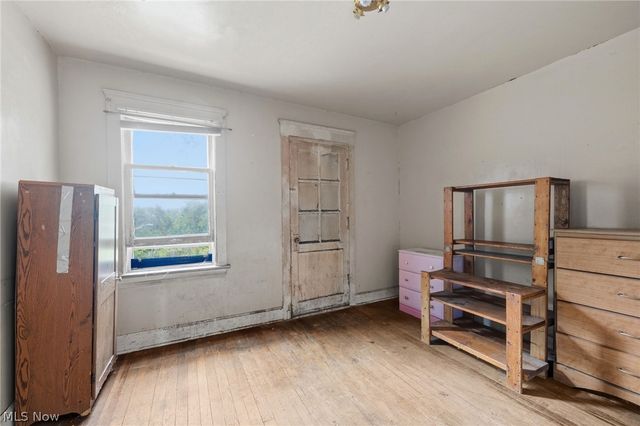 8006 Halle Avenue, Cleveland, OH 44102