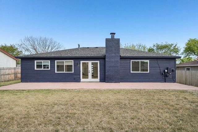 2807 Sissinghurst DR, Austin, TX 78745