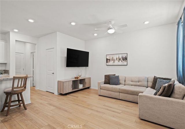 34495 Agave 23106, Winchester, CA 92596