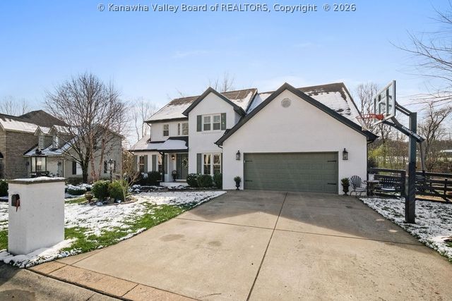 4 Greenbrier Avenue, Hurricane, WV 25526