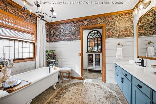 4 Greenbrier Avenue, Hurricane, WV 25526