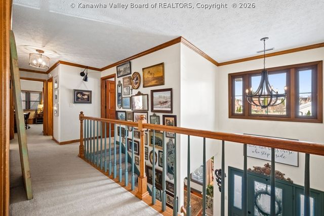 4 Greenbrier Avenue, Hurricane, WV 25526