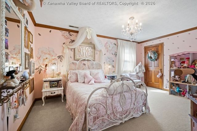 4 Greenbrier Avenue, Hurricane, WV 25526