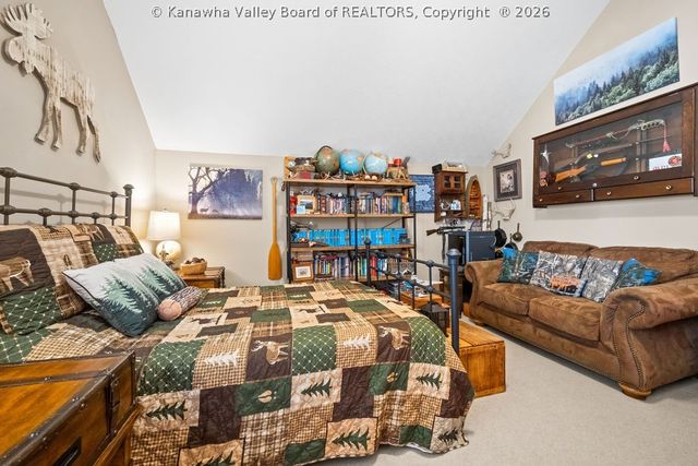 4 Greenbrier Avenue, Hurricane, WV 25526