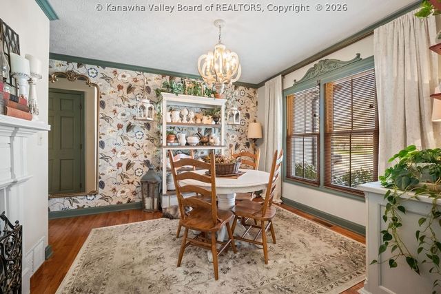 4 Greenbrier Avenue, Hurricane, WV 25526