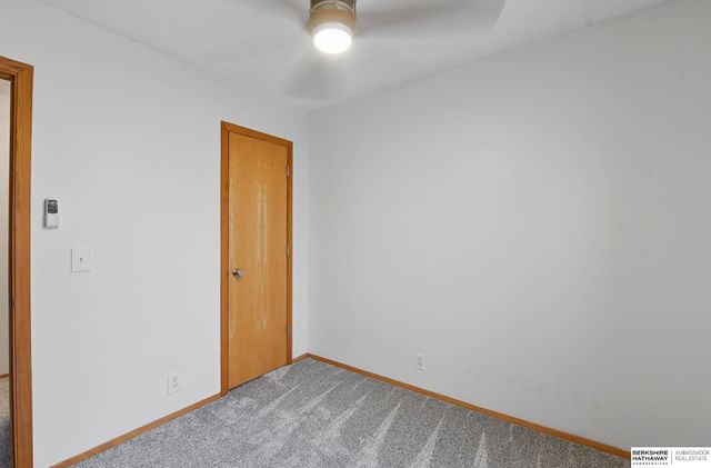 7026 N 65th Street, Omaha, NE 68152