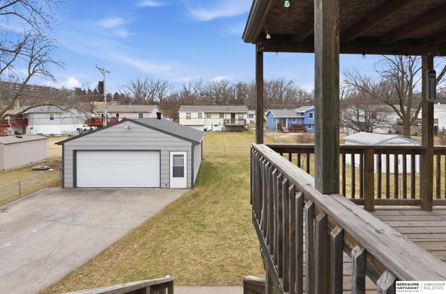 7026 N 65th Street, Omaha, NE 68152