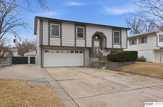 7026 N 65th Street, Omaha, NE 68152