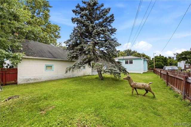 203 Bissell Avenue, Cheektowaga, NY 14043