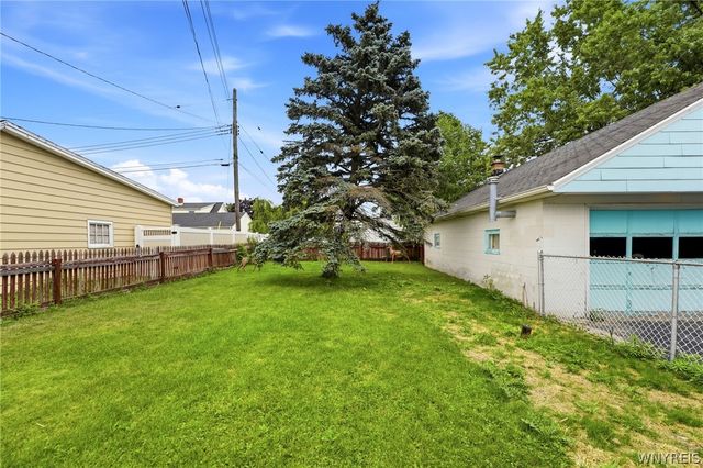 203 Bissell Avenue, Cheektowaga, NY 14043