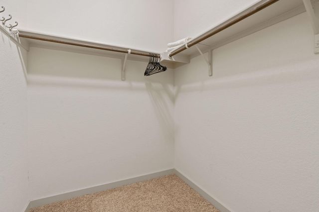 7713 Lowenfield DR, Austin, TX 78724