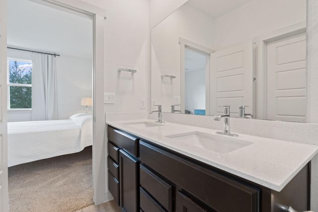 7713 Lowenfield DR, Austin, TX 78724