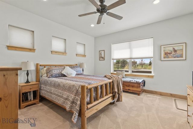 238 Pioneer Crossing Boulevard, Manhattan, MT 59741