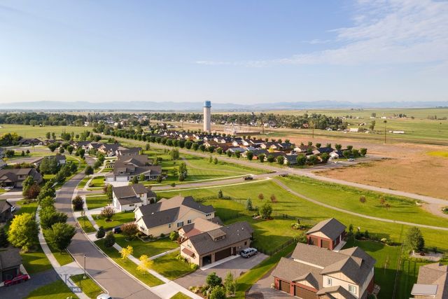 238 Pioneer Crossing Boulevard, Manhattan, MT 59741
