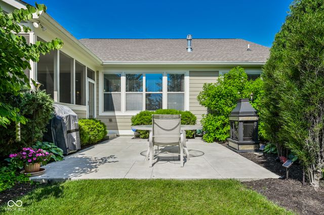 15124 Kampen Circle, Carmel, IN 46033