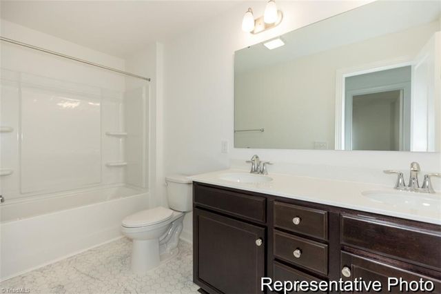 1073 Panola Road 173, Winston-salem, NC 27106