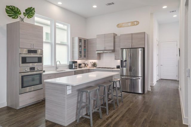 7301 Cordoba DR, Austin, TX 78724