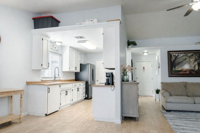 2030 Hastings Ave, Los Banos, CA 93635