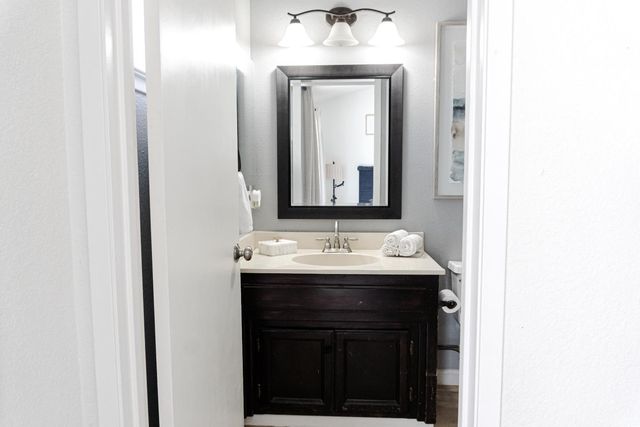 2030 Hastings Ave, Los Banos, CA 93635